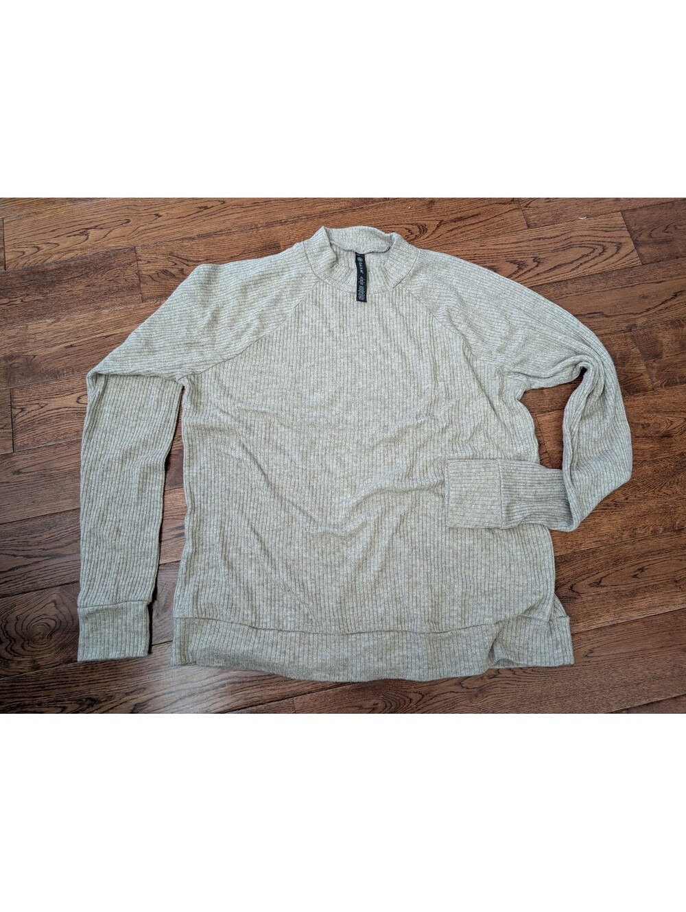 Gaiam Ribbed Mock Turtleneck Long Sleeve Tan Shirt XL